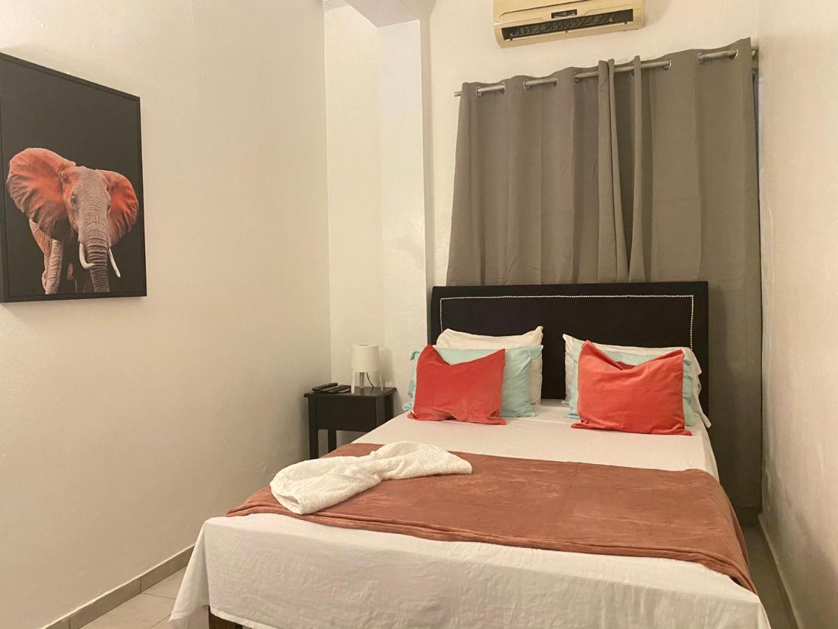 Aparthotel Genova Santo Domingo Exterior photo